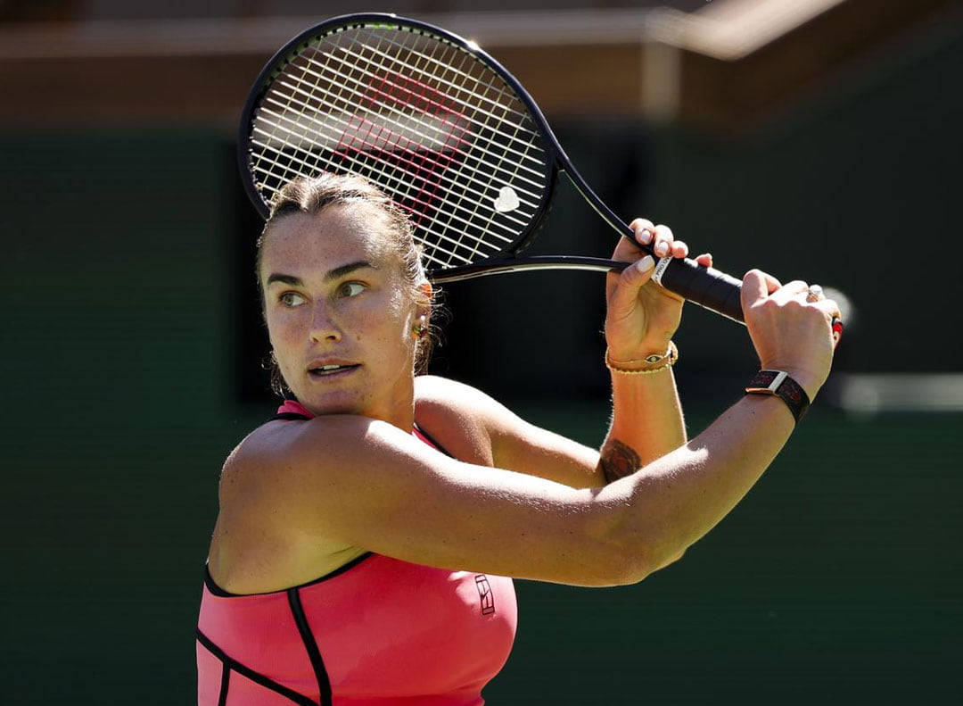 Aryna Sabalenka celebrando su pase a la final de Indian Wells 2026 tras vencer a Linda Noskova